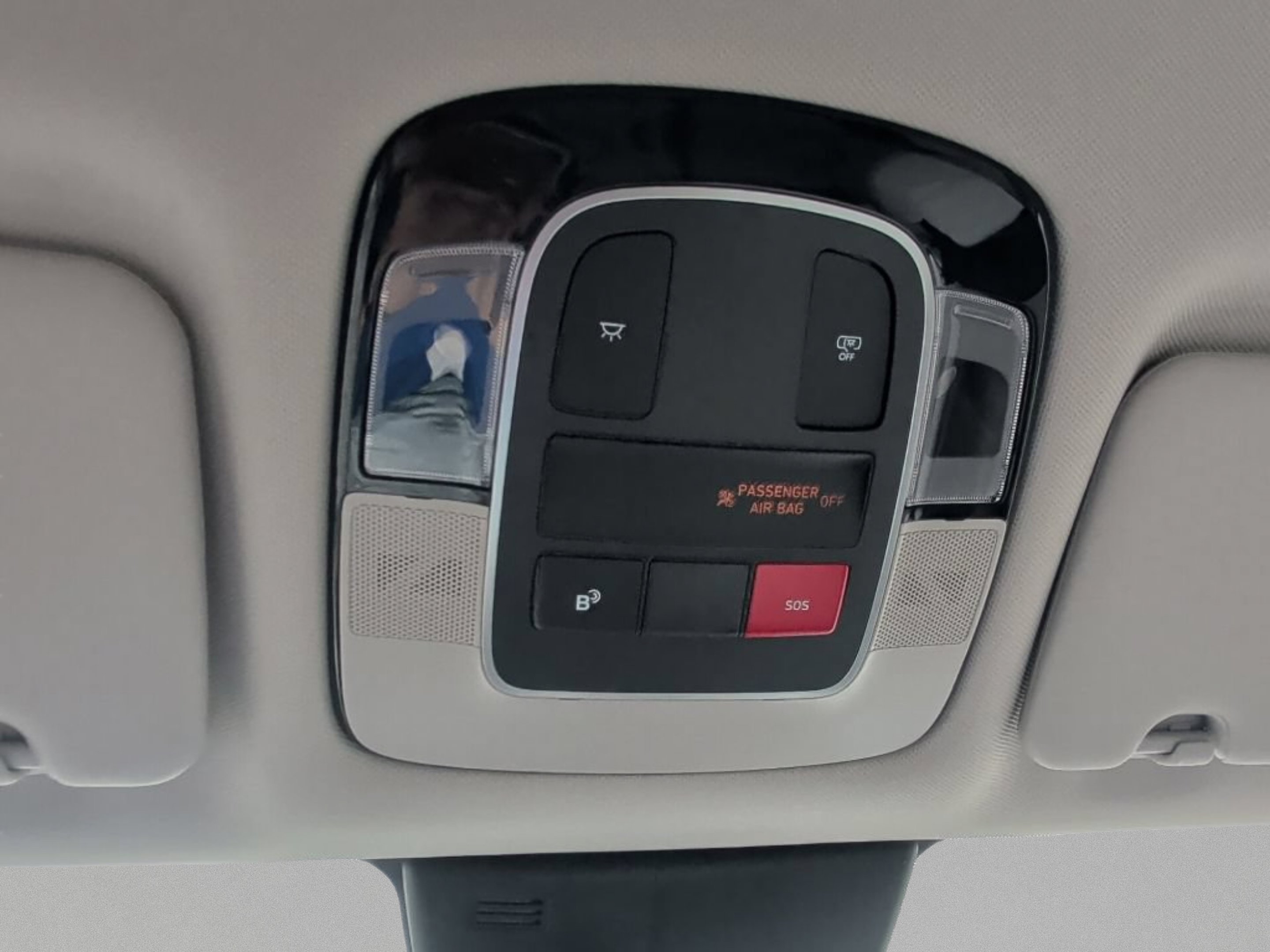 New 2026 Creamy White Pearl Hyundai SEL Convenience image 30