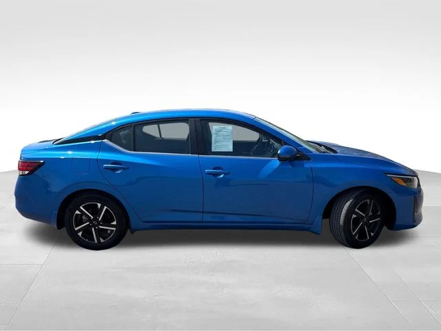 Used 2025 Blue Nissan SV image 9