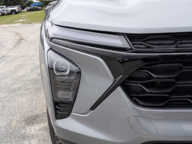 New 2026 Sterling Gray Metallic Chevrolet LT image 10
