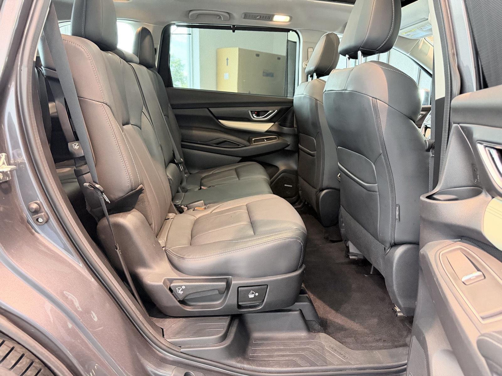 Used 2020 Magnetite Gray Metallic Subaru Limited image 26