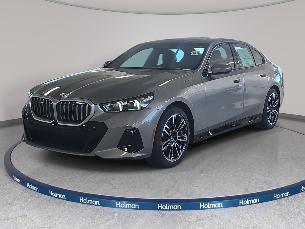 Used 2026 Oxide Grey Met BMW 530i image 1