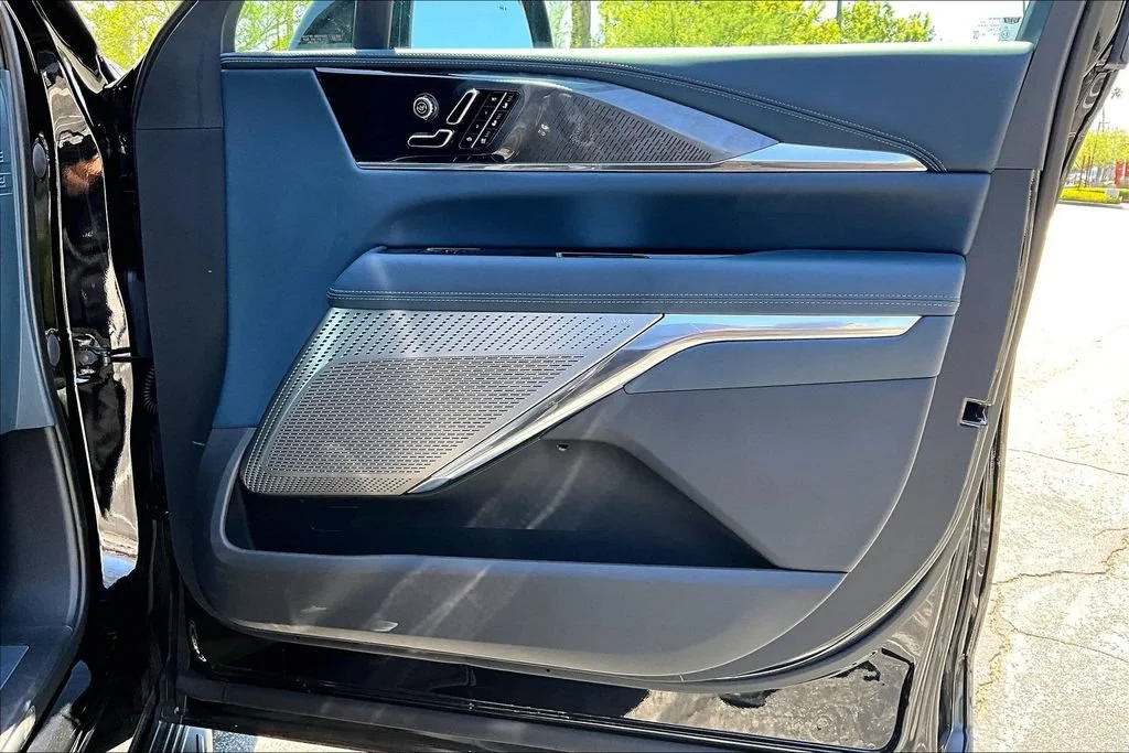 2026 Cadillac Escalade IQ Premium Sport - Photo 35