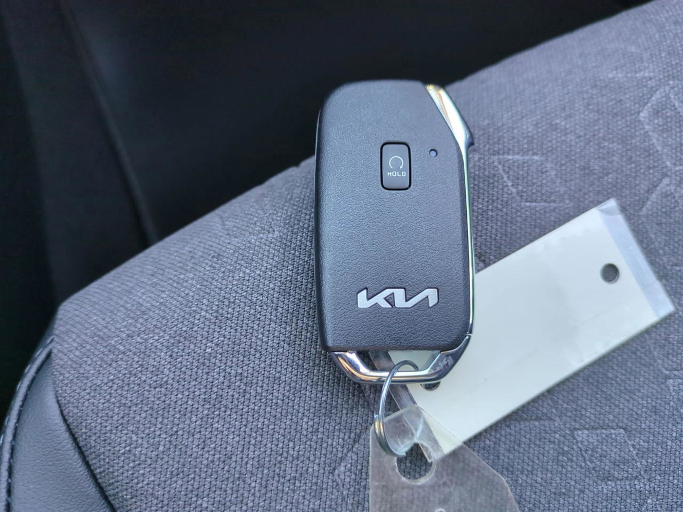 New 2026 Mars Orange Kia S image 26