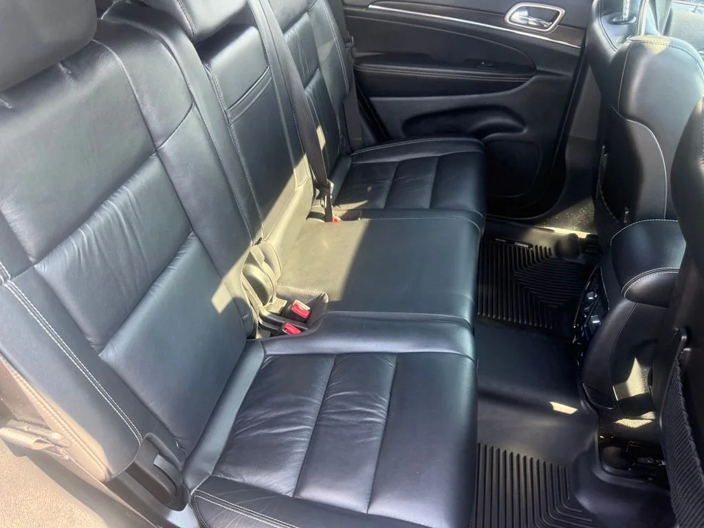 Used 2015 Brilliant Black Crystal Pearlcoat Jeep Limited image 50