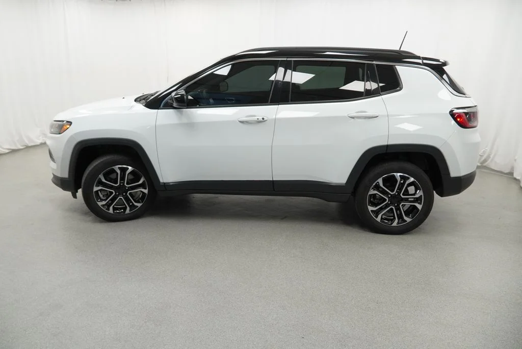 Used 2024 White Jeep Limited image 32