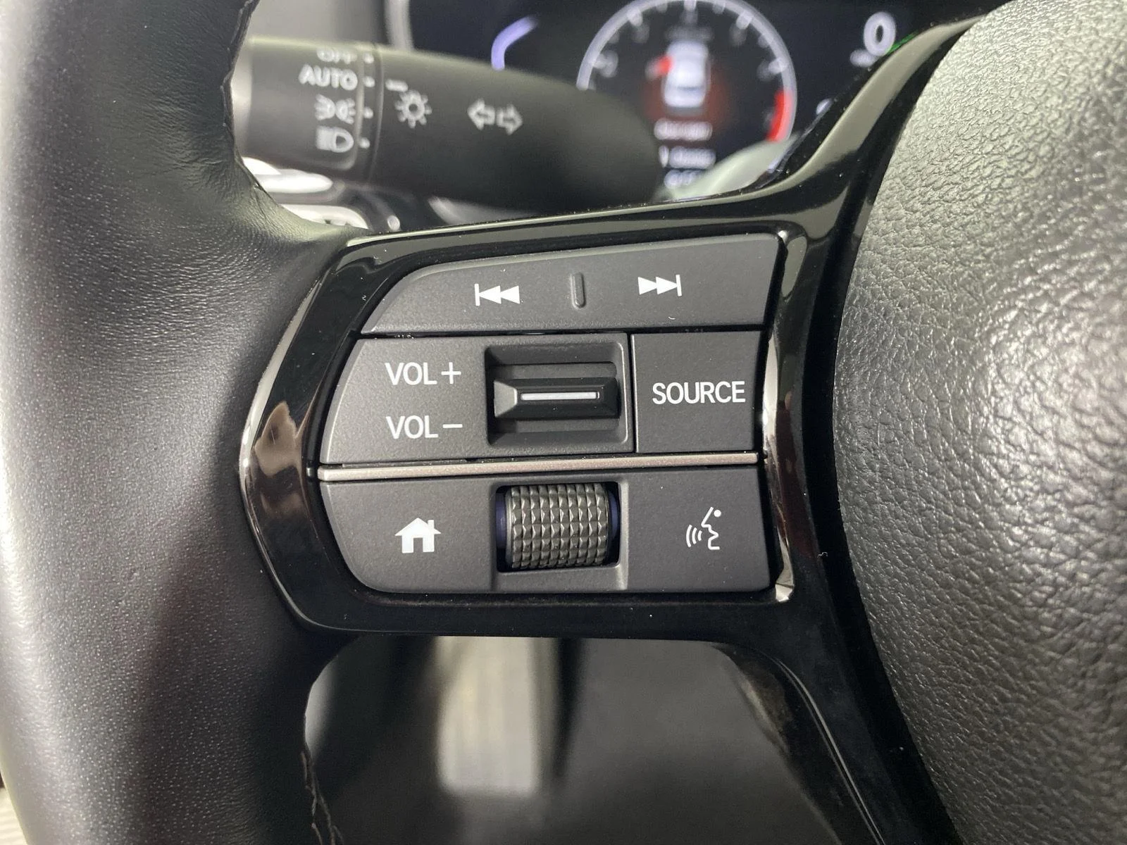 Used 2024 Rallye Red Honda EX image 15