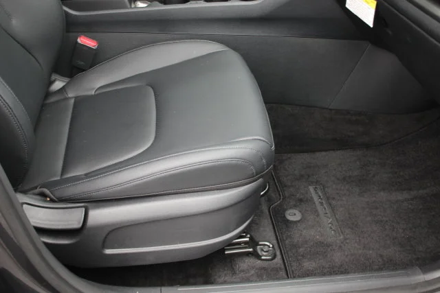 Used 2025 Gray Kia EX image 33