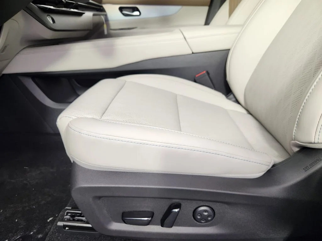New 2026 Blue Nissan Platinum image 11