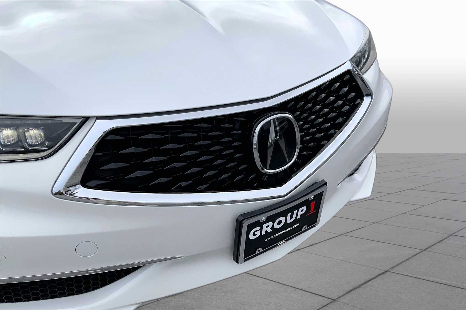 Used 2020 Platinum White Pearl Acura w/Technology Pkg image 32