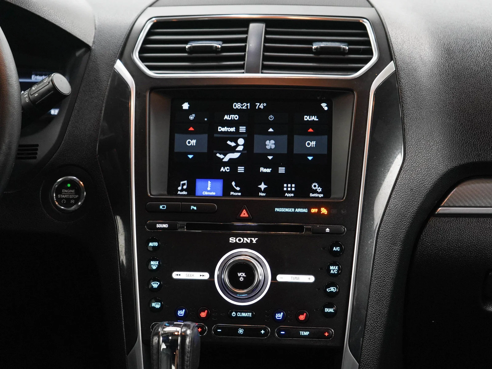 Used 2017 Quartz Metallic Ford Sport image 16