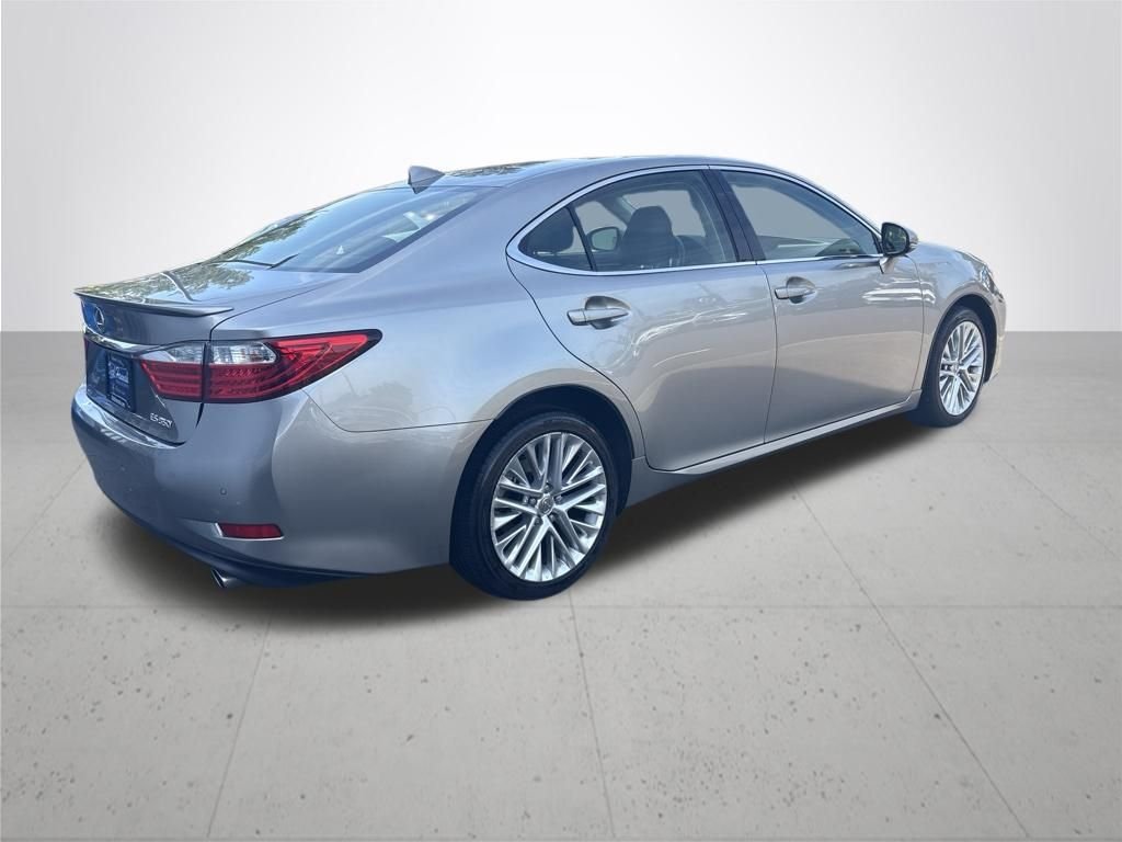 Used 2015 Silver Lexus 350 image 6
