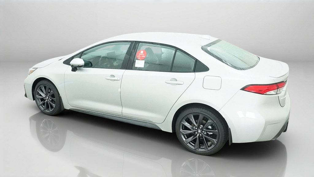 New 2027 Classic Silver Metallic Toyota SE image 15