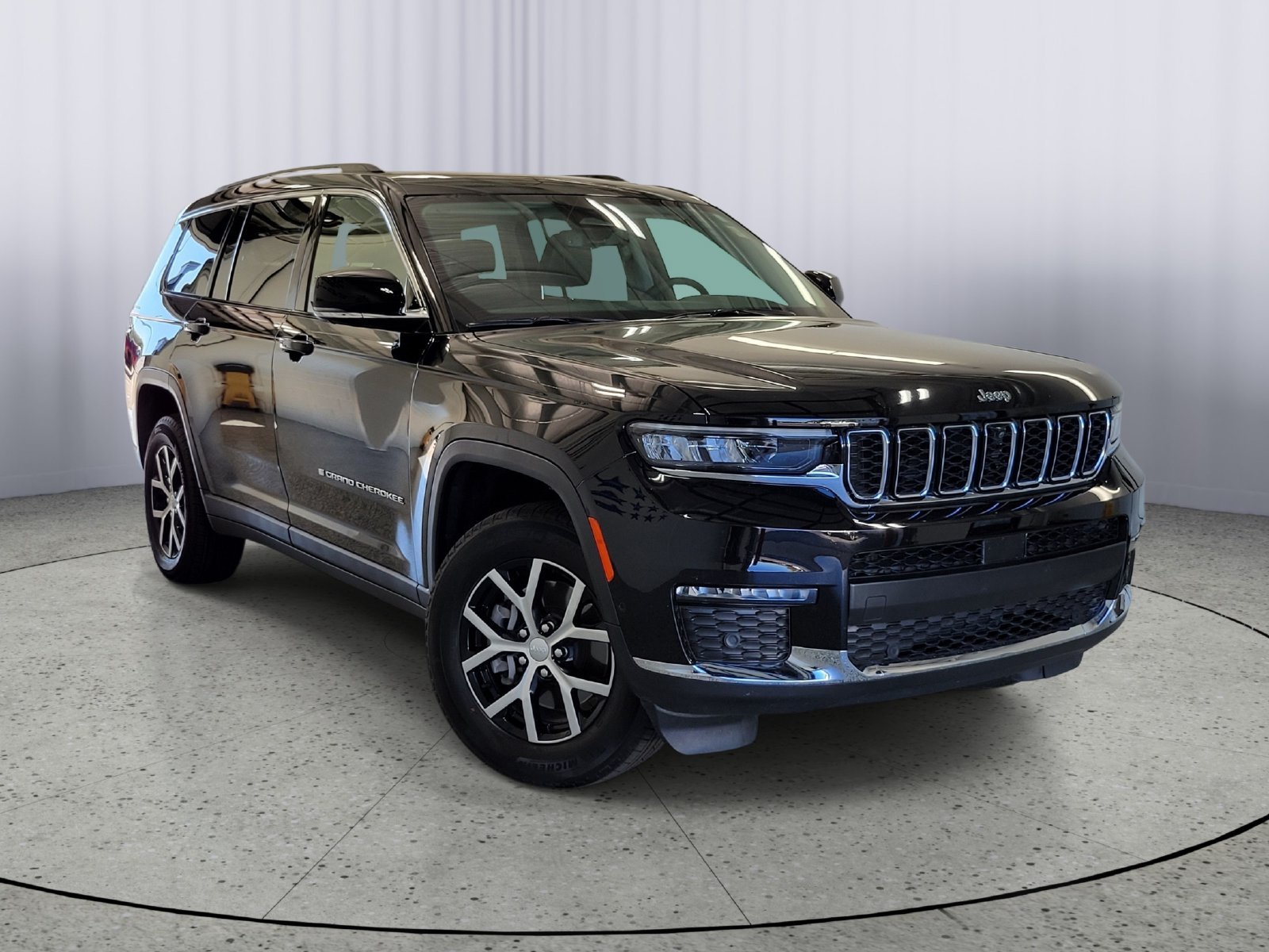 Used 2023 Black Jeep Limited image 1