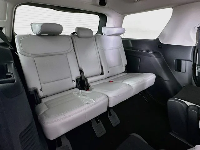 New 2027 Blue Ember Metallic Ford Platinum image 29