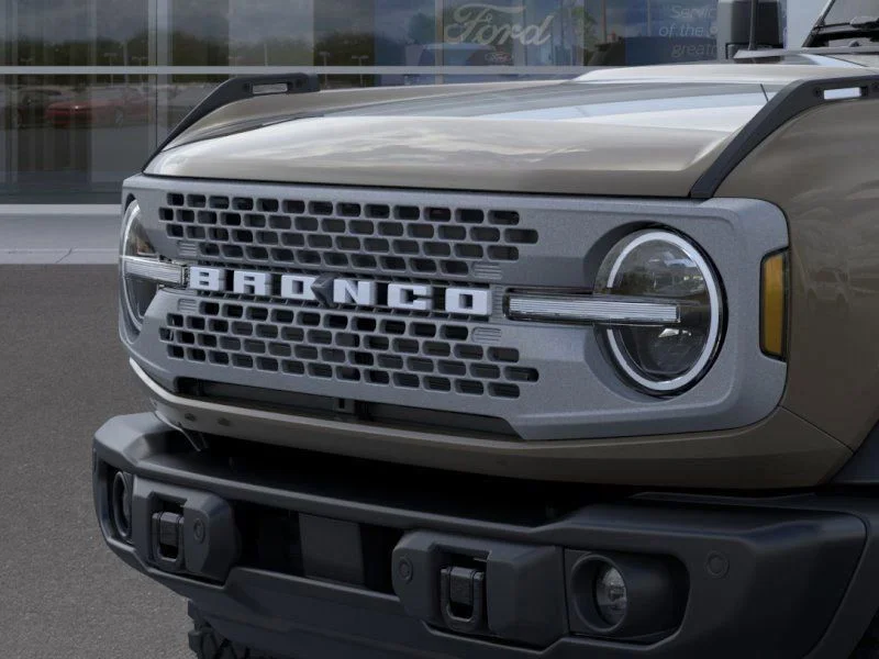 New 2026 Marsh Gray Ford Badlands® image 19