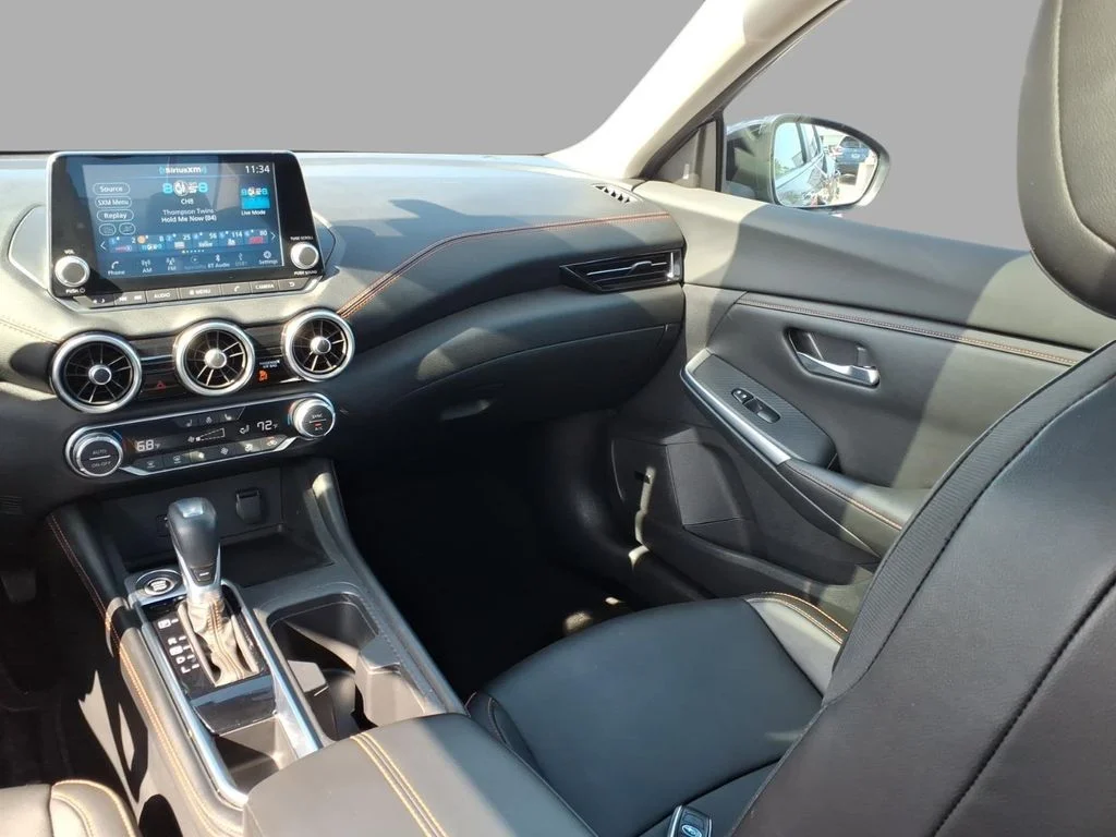 2021 Nissan Sentra SR - Photo 10