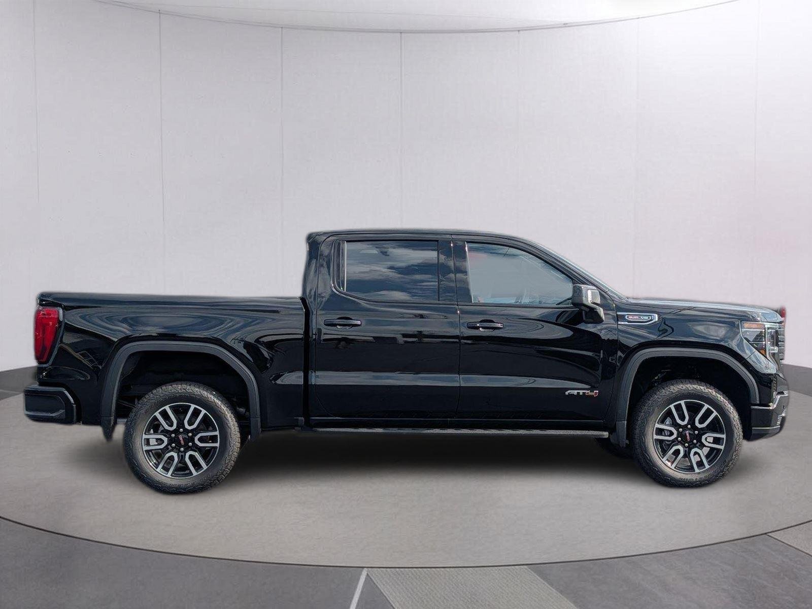New 2026 Onyx Black GMC AT4 image 7