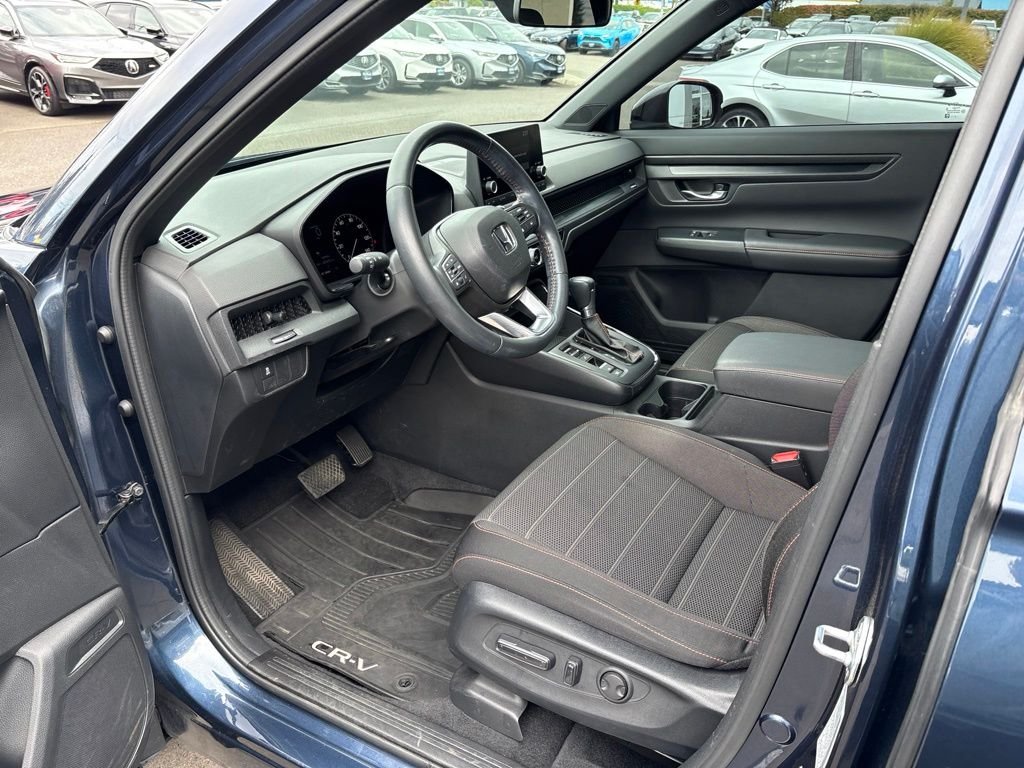Used 2024  Honda Sport image 13