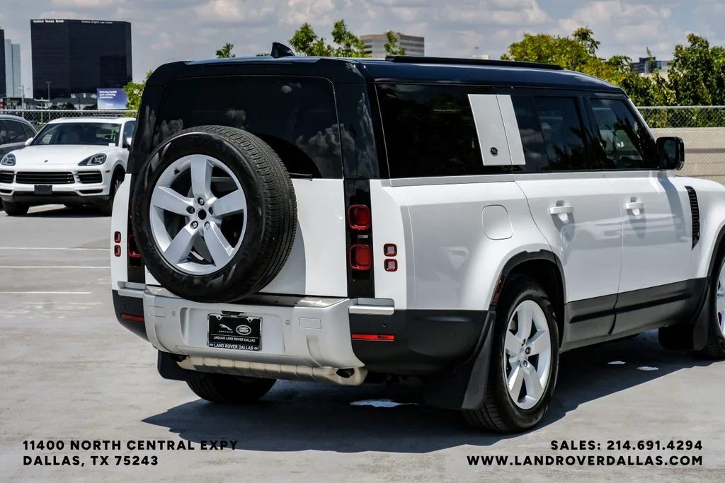 Used 2024 Fuji White Land Rover S image 9