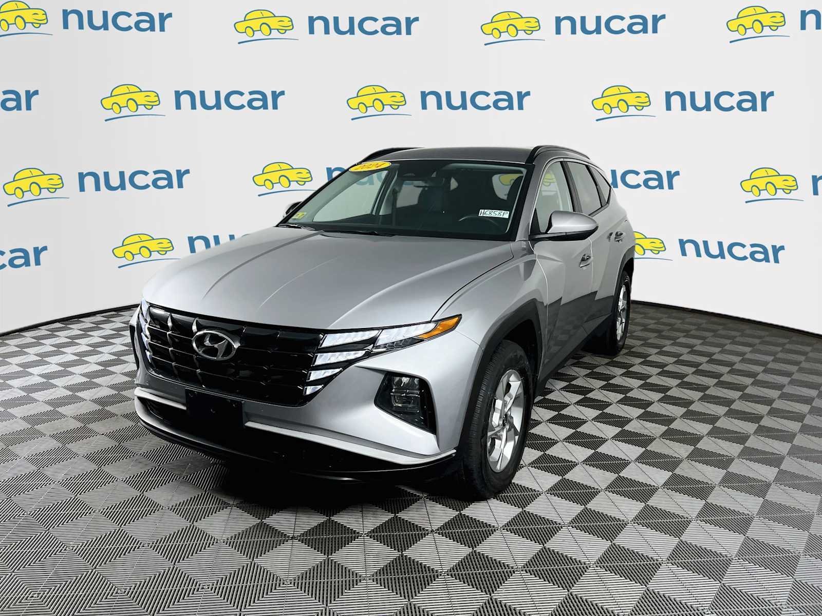 Used 2024 Shimmering Silver Hyundai SEL image 3