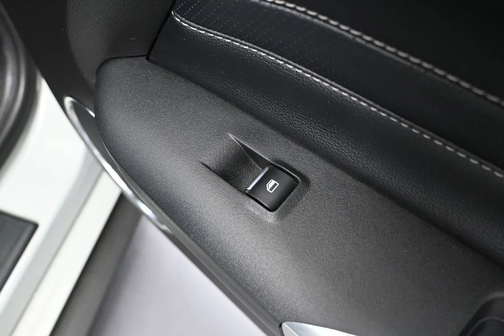 Used 2021 Gray Ford Mach 1 image 40