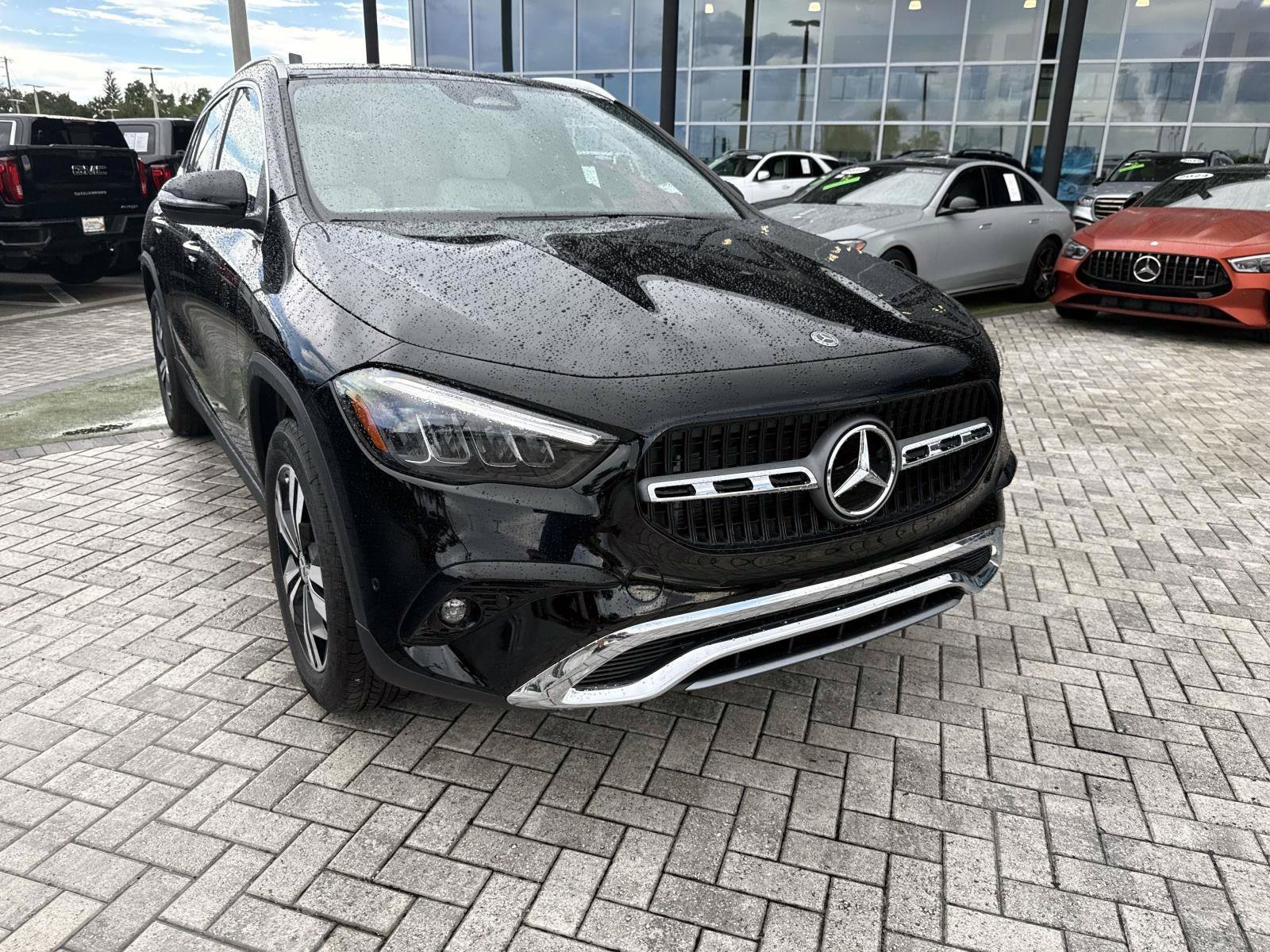 New 2026 Black Mercedes-Benz 250 SUV image 8