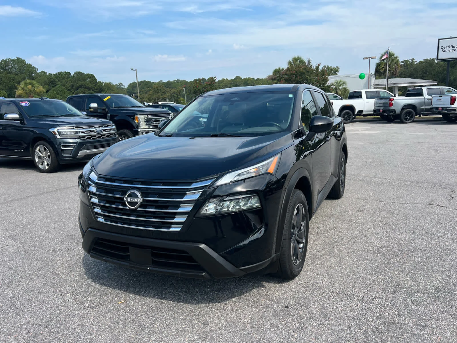 Used 2025 Black Nissan SV image 1
