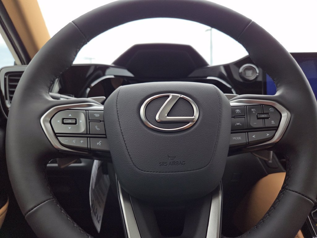 New 2026 Nori Green Pearl Lexus PREMIUM image 34