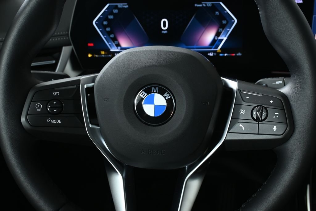 New 2026 Green Metallic BMW xDrive28i image 19