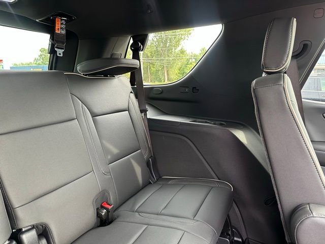 2025 Chevrolet Tahoe Premier - Photo 15