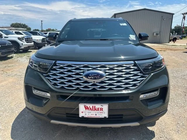 Used 2023 Green Ford Platinum image 4