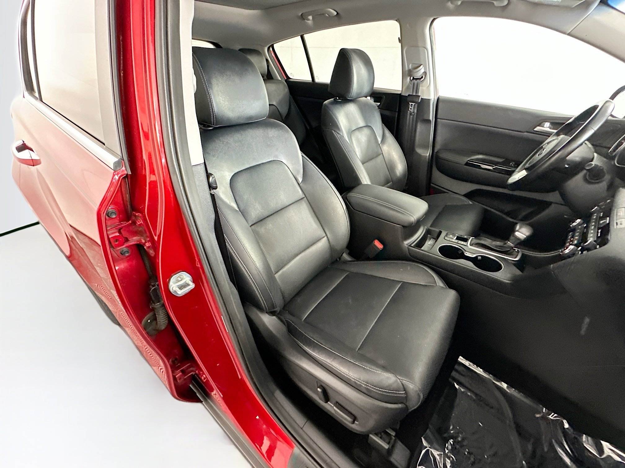 Used 2020 Hyper Red Kia EX image 28