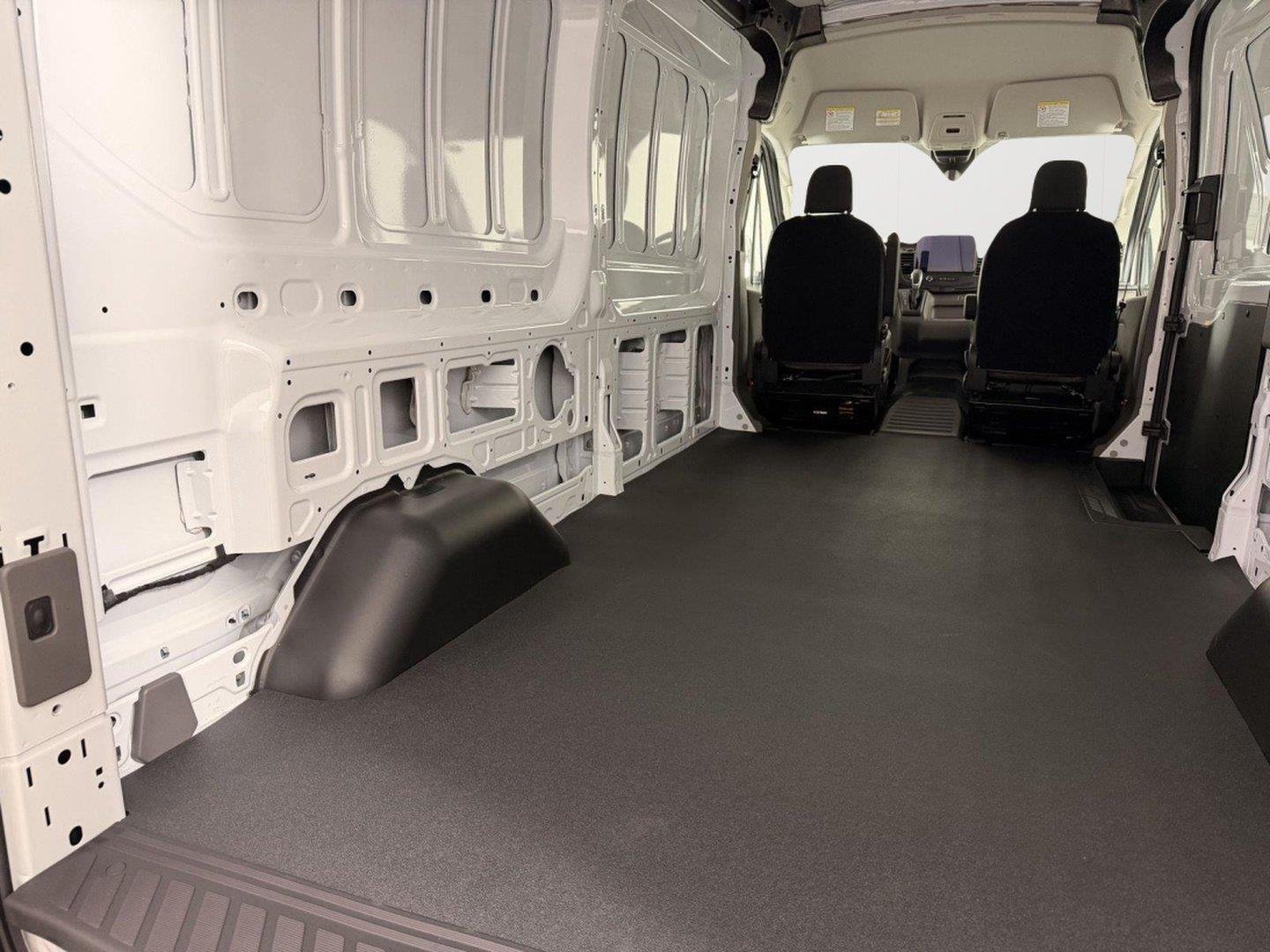 New 2026 Oxford White Ford Cargo Van image 9