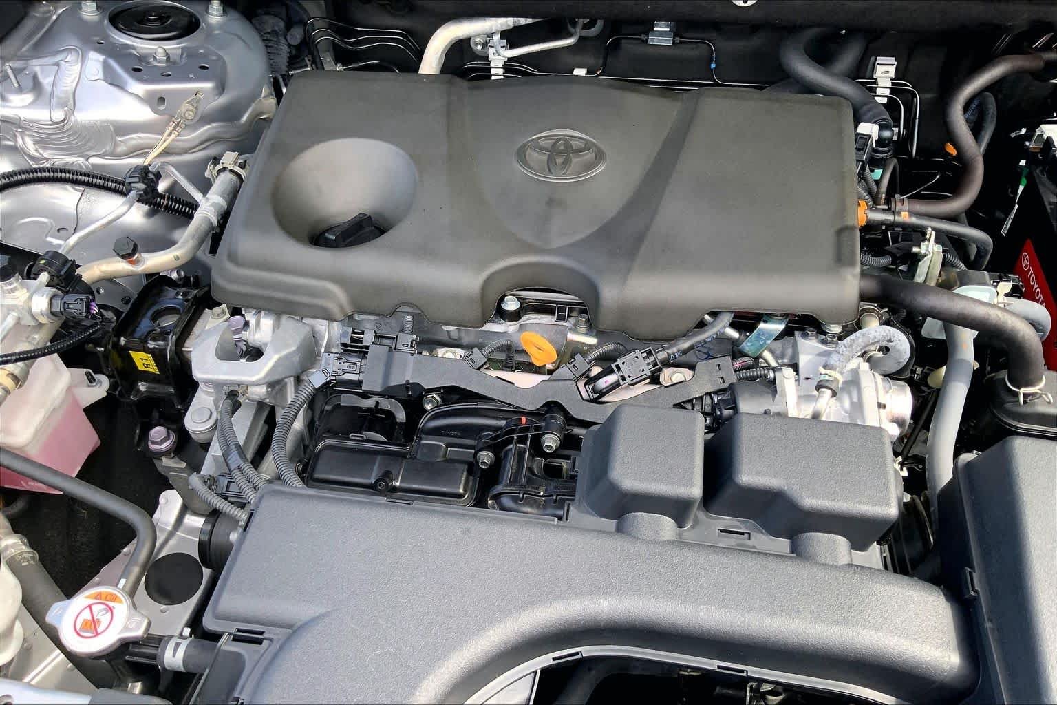 Used 2024 Silver Sky Metallic Toyota LE image 31