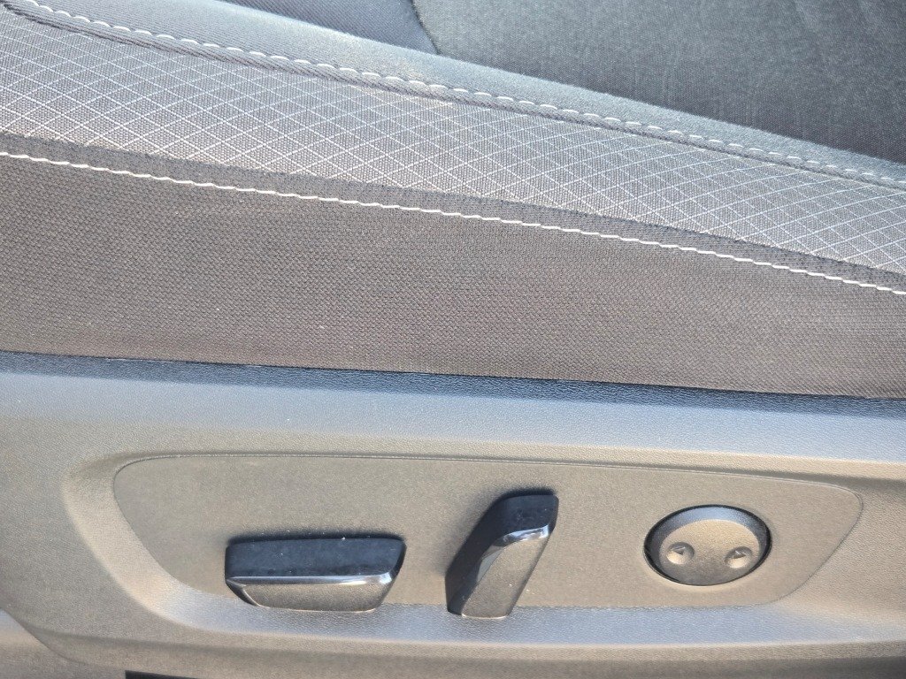 Certified Used 2025 Silver Nissan SV image 24