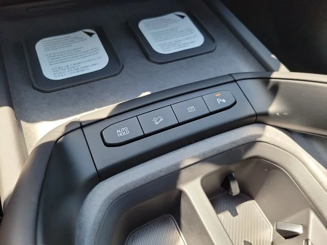 New 2027 Terrain Brown Kia X-Line EX image 28