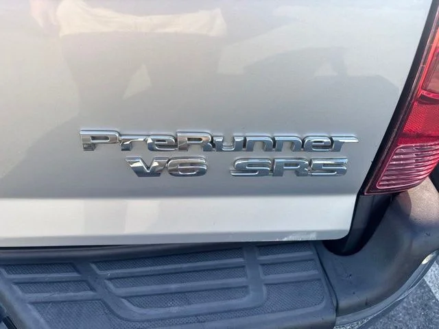 Used 2008 Silver Toyota PreRunner image 11