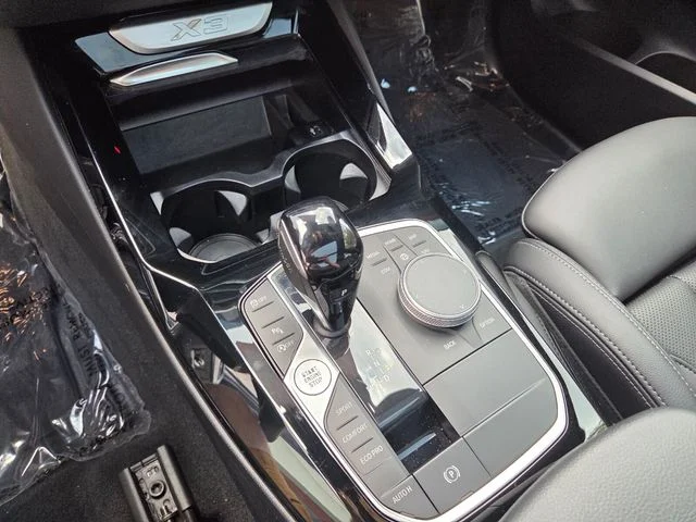 Certified Used 2022 White BMW sDrive30i image 26