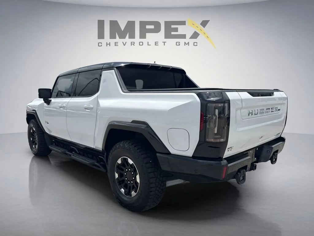 Used 2023 Interstellar White GMC 3X image 3
