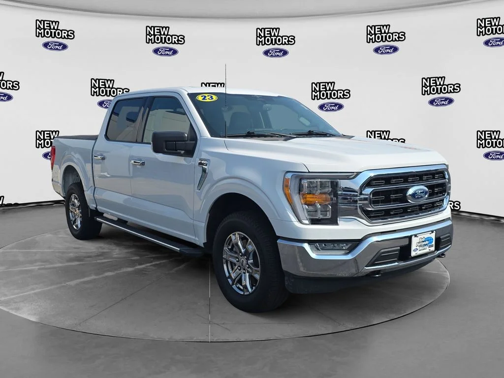 Used 2023 Oxford White Ford XLT image 5