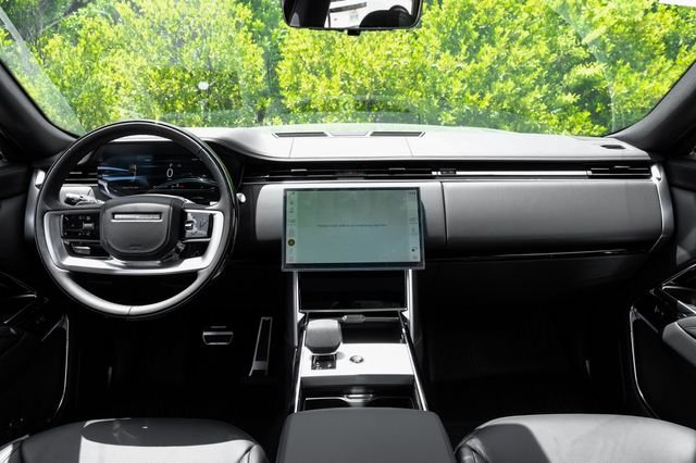New 2026 Charente Grey Land Rover SE image 18