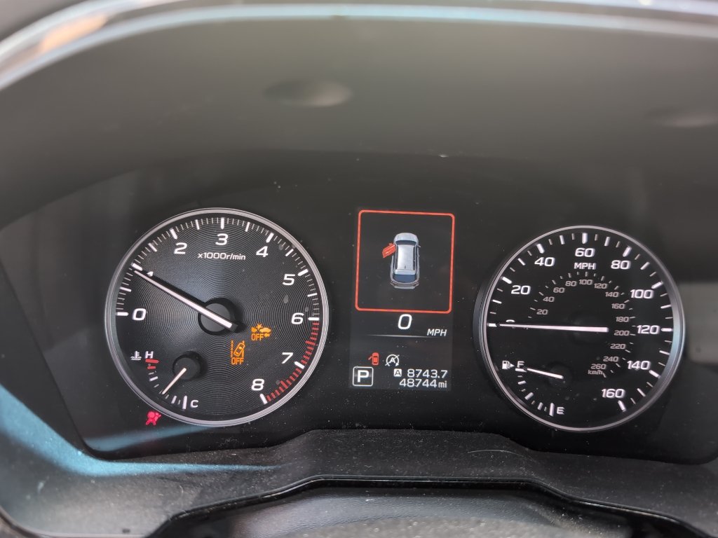 Used 2022  Subaru Premium image 5