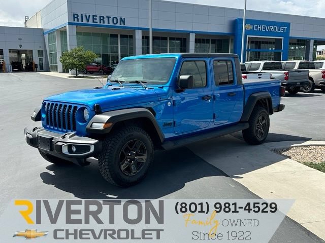 2021 Jeep Gladiator Sport S's photo