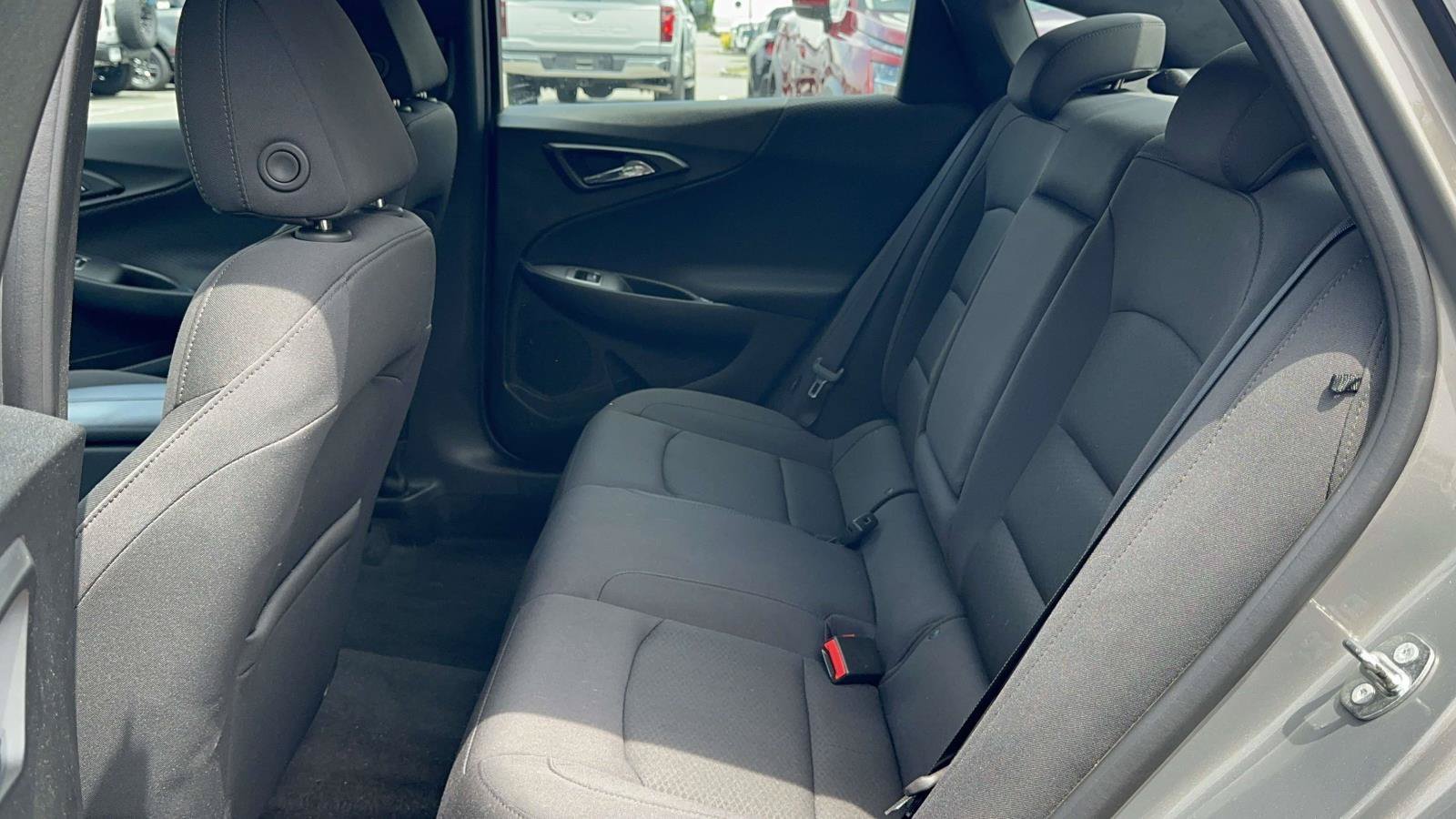 Used 2017 Pepperdust Metallic Chevrolet LT image 14