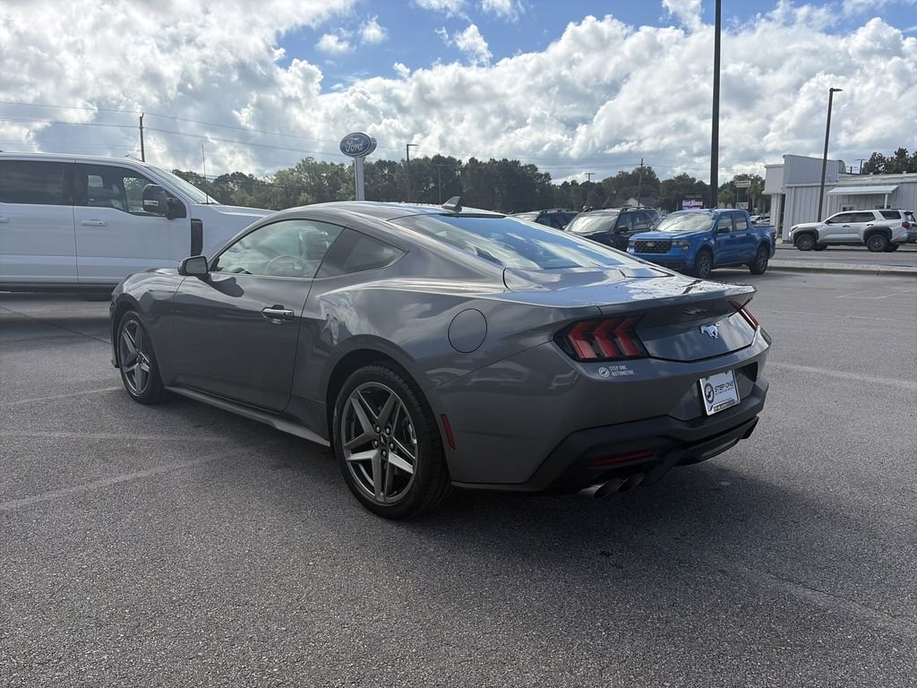 New 2026 Carbonized Gray Metallic Ford EcoBoost® Fastback image 5
