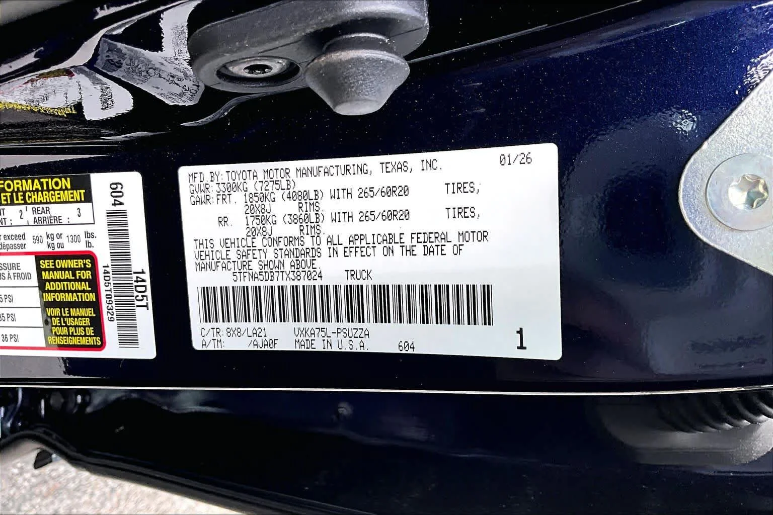 2026 Toyota Tundra Platinum - Photo 17