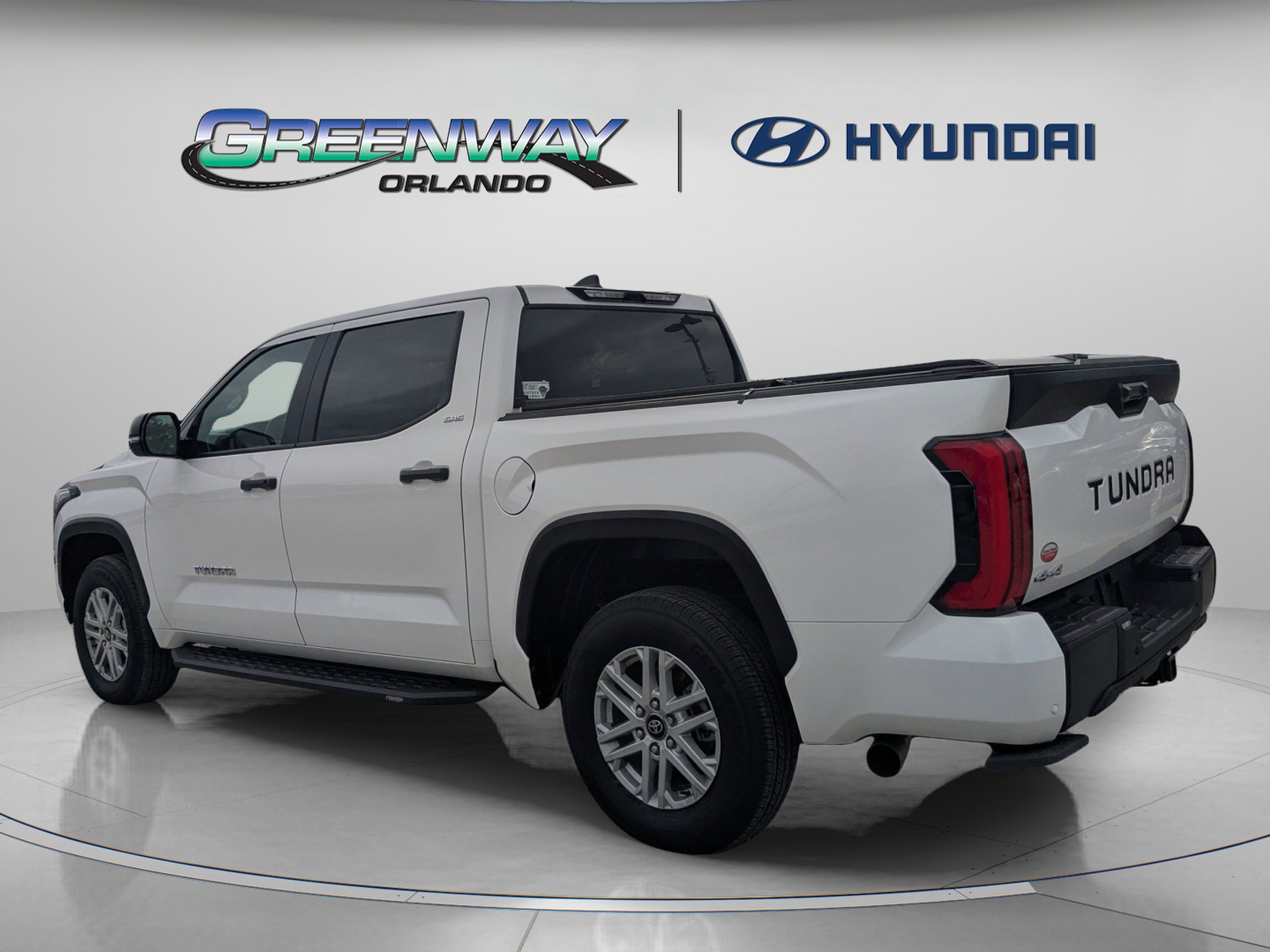2026 Toyota Tundra SR5 - Photo 6