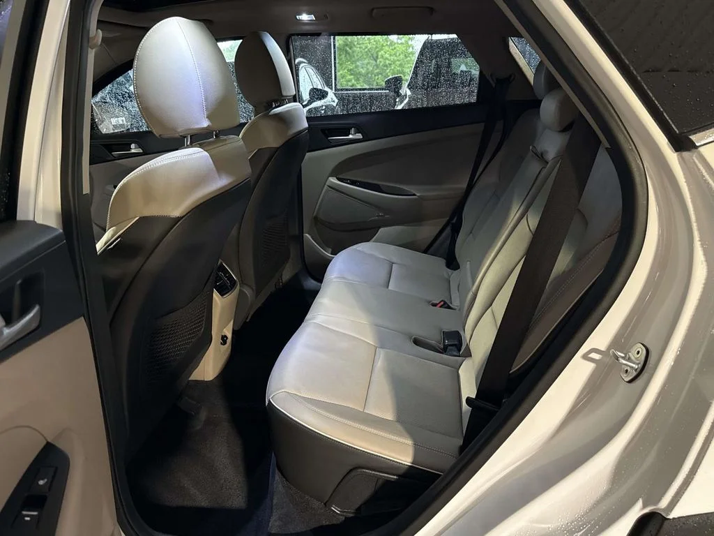 Used 2019 White Hyundai Ultimate image 14