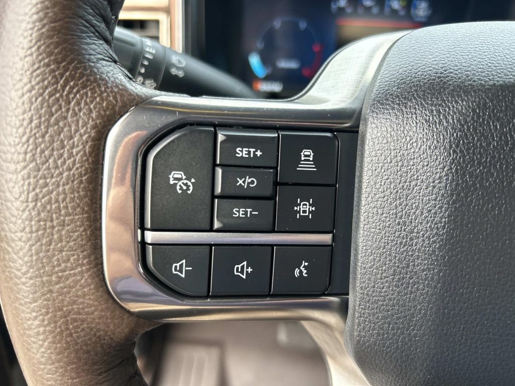 Certified Used 2024 Agate Black Metallic Ford King Ranch image 30