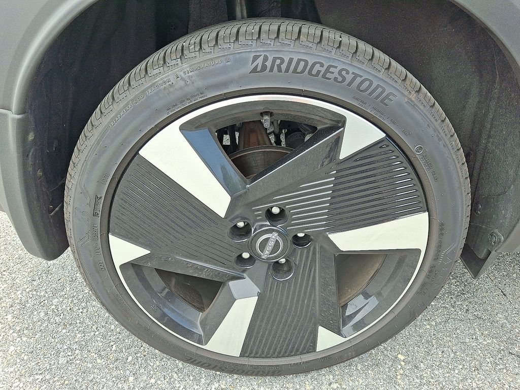 Used 2026 Gray Nissan SR image 7